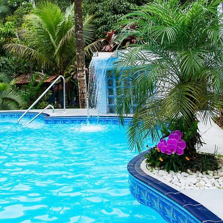 Linda Casa Com Lazer A 500M Da Praia Guaratuba Sp Bertioga Kültér fotó